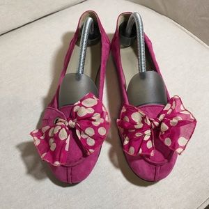 Burberry pink suede ballerina flats (size 40)